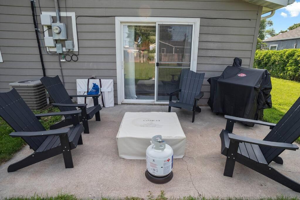 Charming Home-Pet-Friendly-Lg Fenced Backyard Rapid City Exterior foto